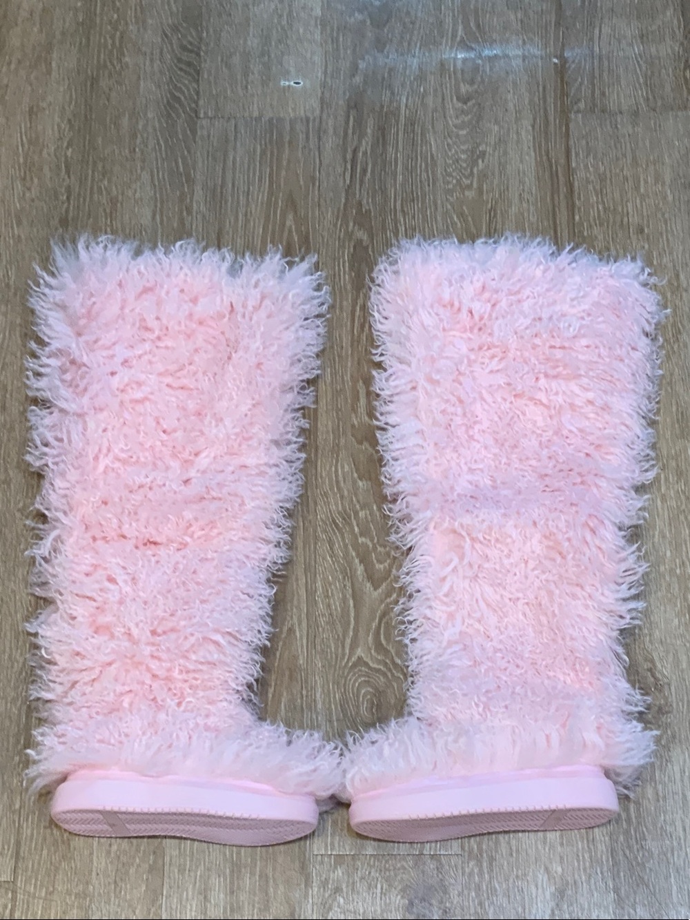 Women’s Over-the-Knee Fluffy Boots in Light Pink